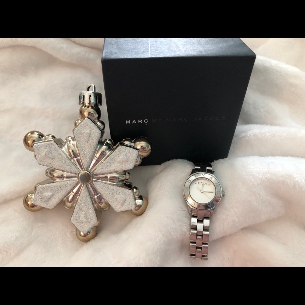 Marc Jacobs Watch - Picture 5 of 5